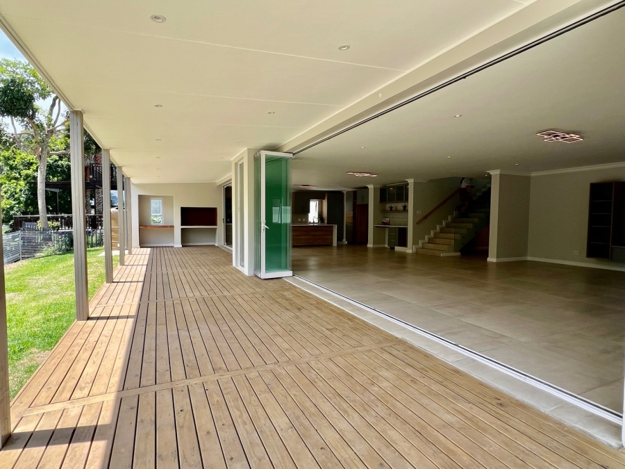 5 Bedroom Property for Sale in Heather Park Western Cape